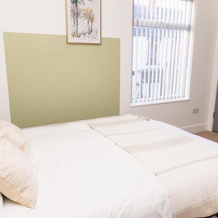 Muriel Retreat - Central Location - Free Parking, Fast Wifi, Smarttv With Netflix By Yoko Property Villa Redcar Exteriör bild